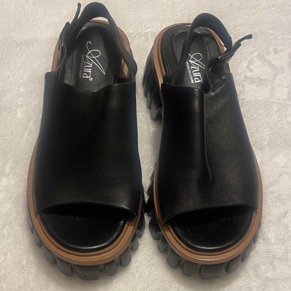 Azura Black Women's Sandals with Chunky Sole